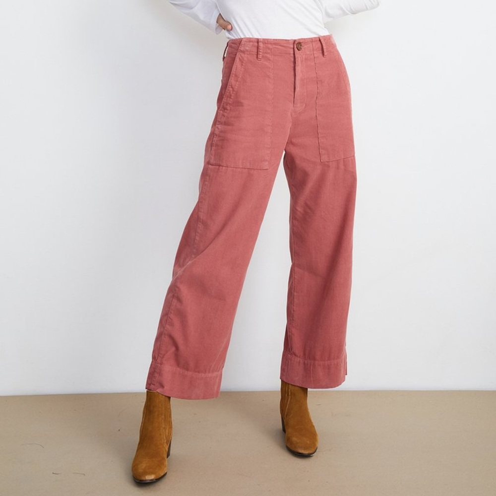 Vera wide leg corduroy pant. Like new.